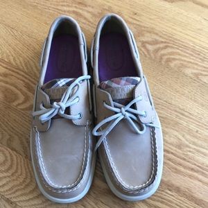 Good condition boat shoes